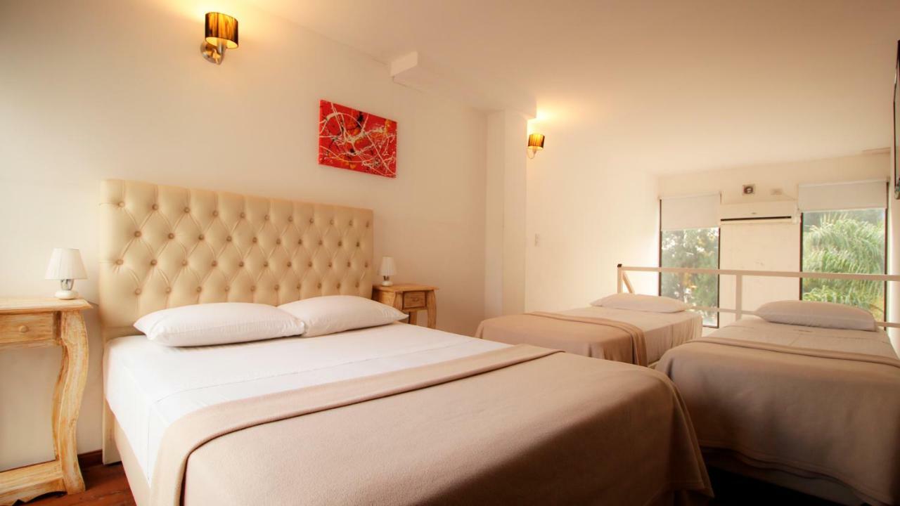 Puerto Apartahotel